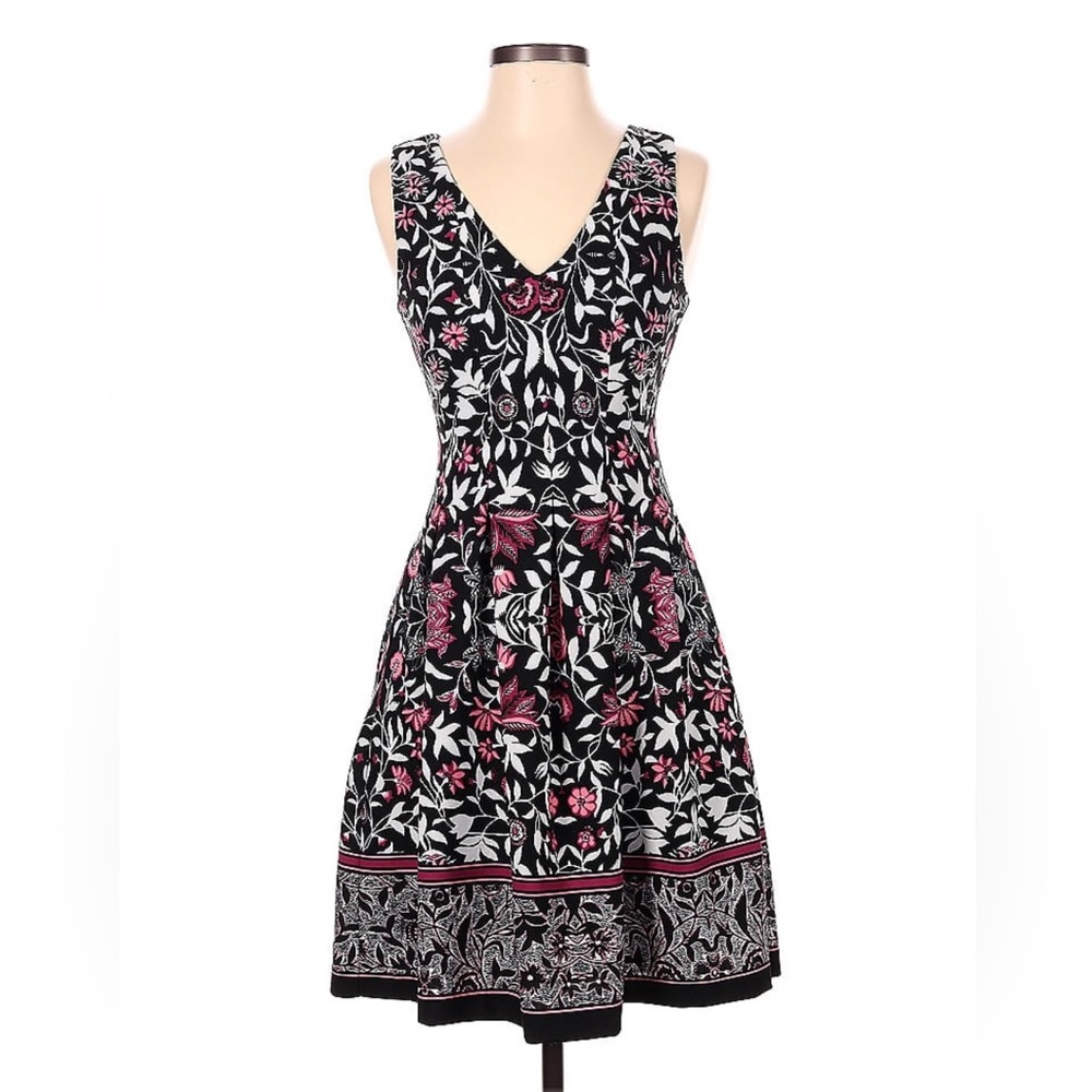 Vince Camuto Sleeveless Dress V-Neck A-Line Pink Floral Size 14